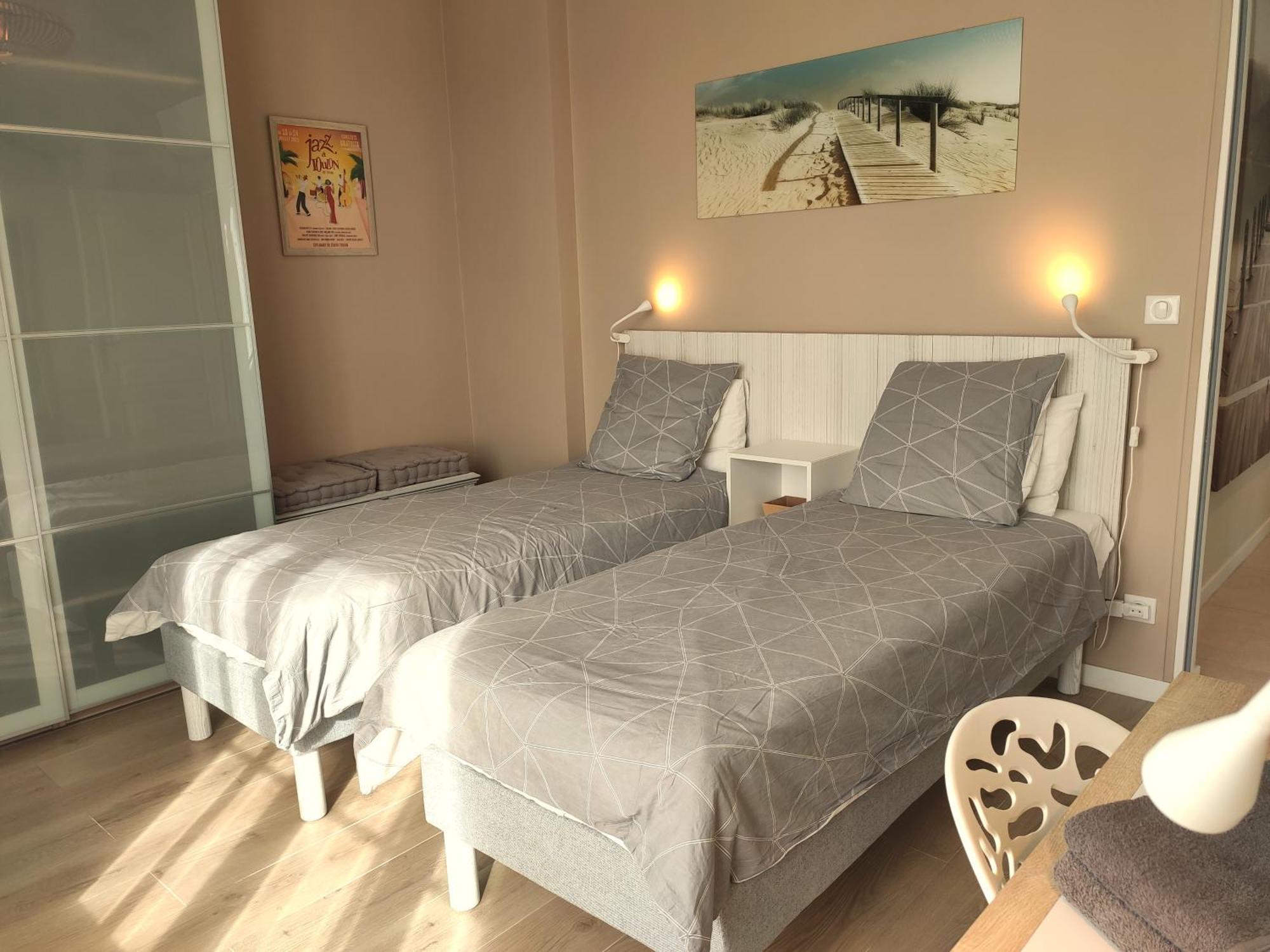 Apartment Superbe T3 Climatise - 62m2 - 4 Etoiles - Centre Historique Vue Port De Plaisance - Wifi - 5e Avec Ascenseur *
