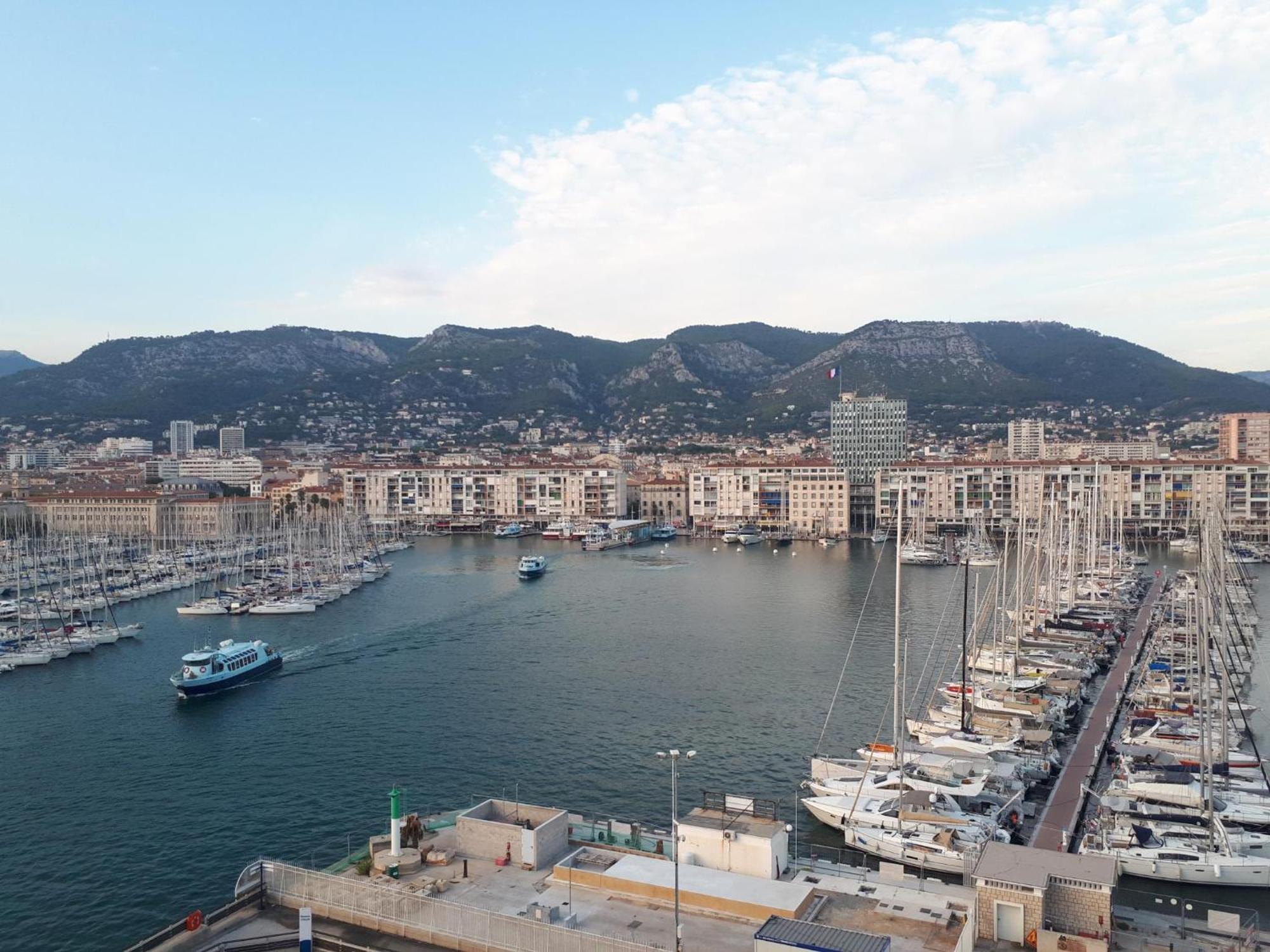 Superbe T3 Climatise - 62m2 - 4 Etoiles - Centre Historique Vue Port De Plaisance - Wifi - 5e Avec Ascenseur Toulon