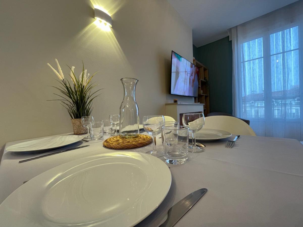 Superbe T3 Climatise - 62m2 - 4 Etoiles - Centre Historique Vue Port De Plaisance - Wifi - 5e Avec Ascenseur * Toulon