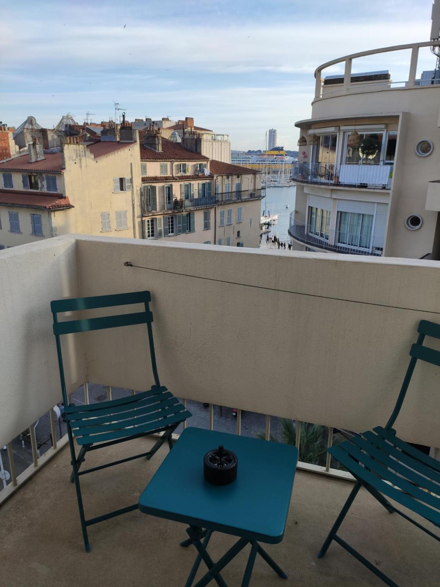 Apartment Superbe T3 Climatise - 62m2 - 4 Etoiles - Centre Historique Vue Port De Plaisance - Wifi - 5e Avec Ascenseur Toulon